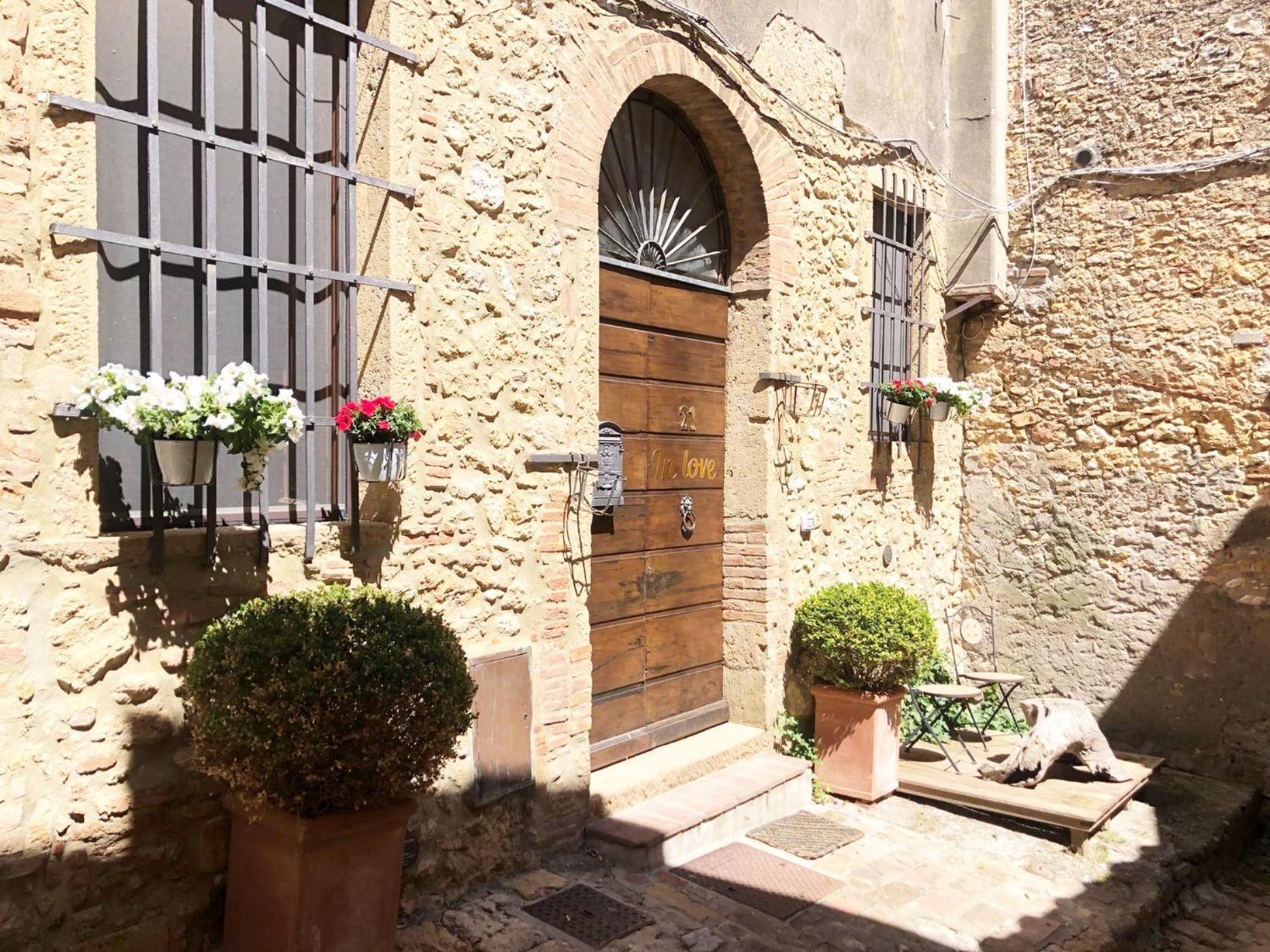 Suite In Love 21 By Zoom In Earth Casale Marittimo Exterior foto
