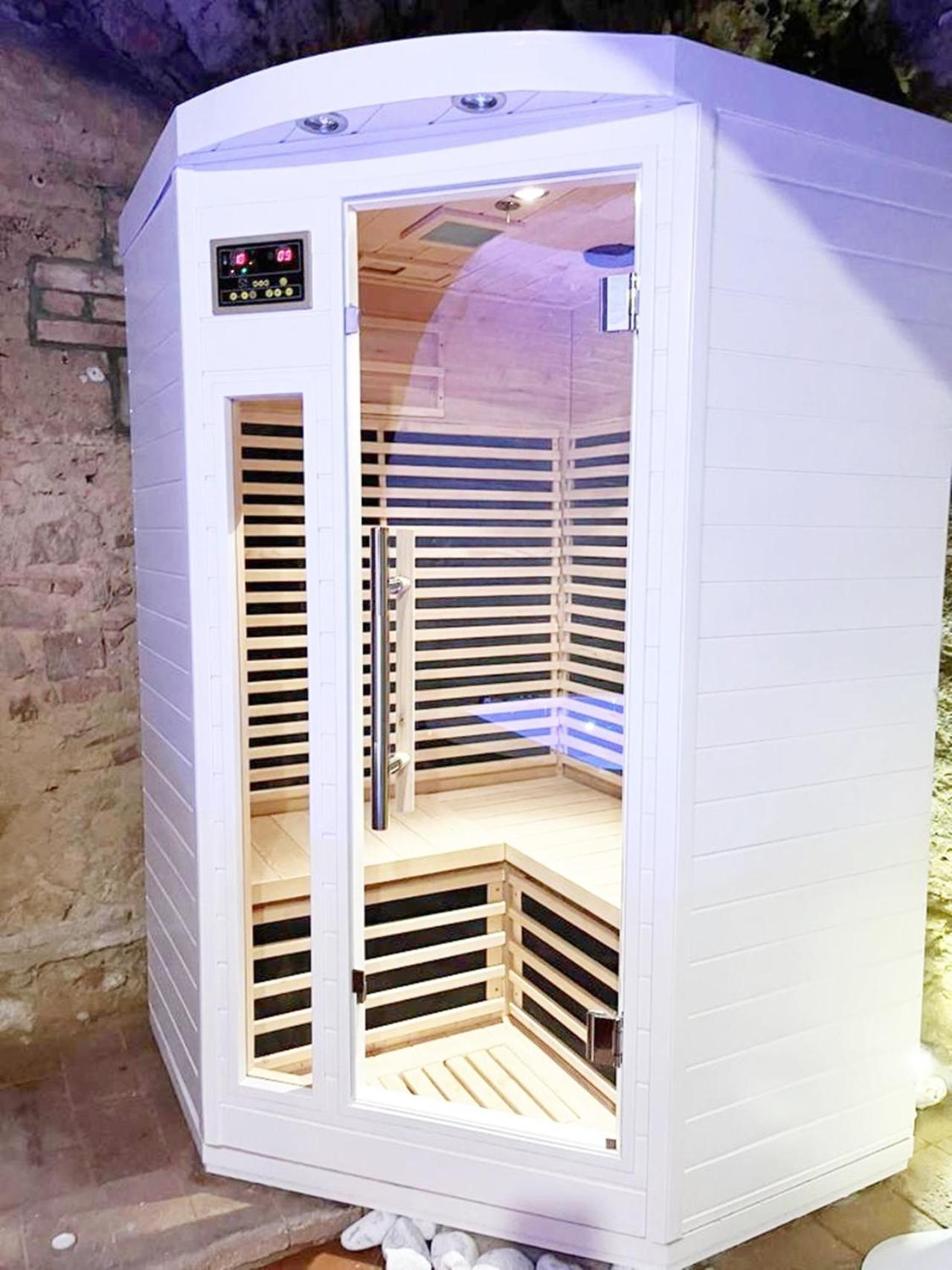 Suite In Love 21 By Zoom In Earth Casale Marittimo Exterior foto